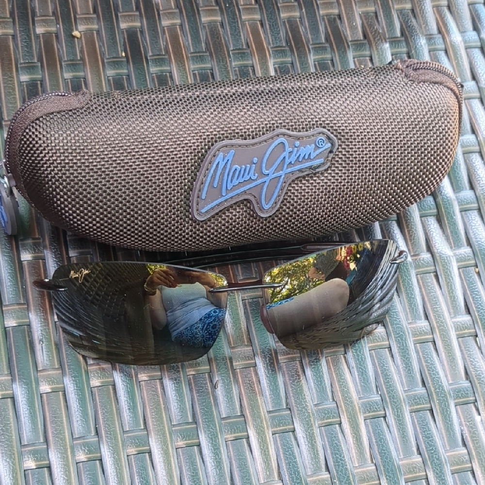 Maui Jim Sunglasses with Brown Case